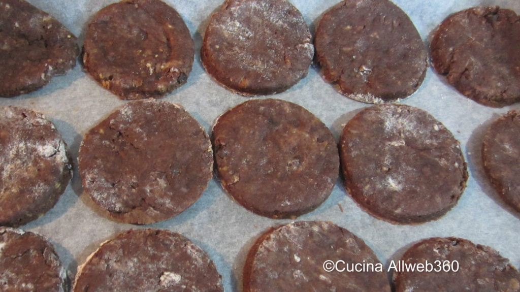 Biscotti integrali al cioccolato