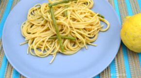 Pasta con fagiolini e limone